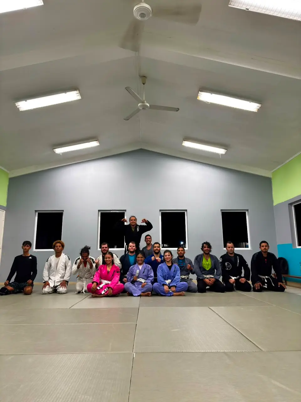 Adults class at Holmes Jiu Jitsu